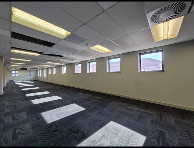 726M² OFFICE TO LET IN WAVERLEY